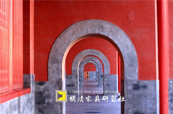 紅木企業(yè)怎么走?故宮“主治醫(yī)生”這樣說 | 人物周刊 紅木企業(yè)怎么走?故宮“主治醫(yī)生”這樣說 | 人物周刊