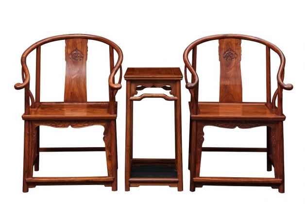 黄花梨螭龙纹圈椅成套（两椅一几）